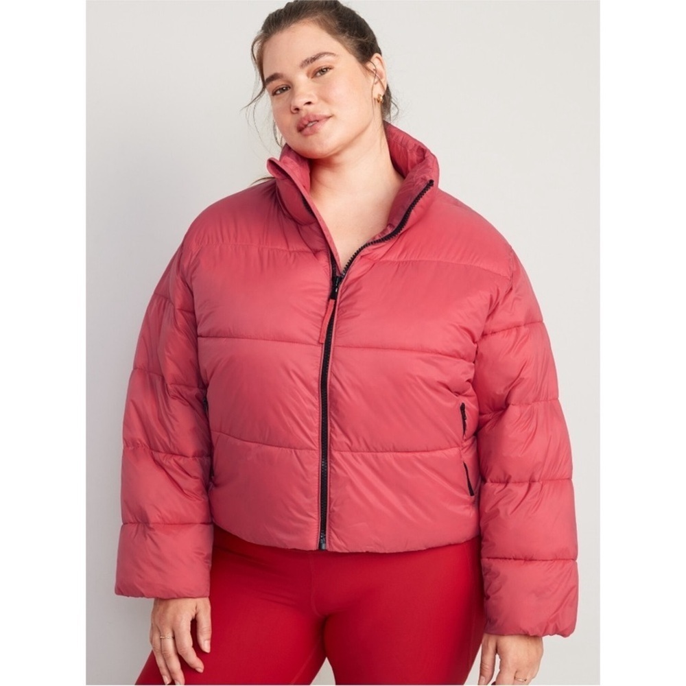 NWT Old Navy Water Resistant Crop Puffer Jacket